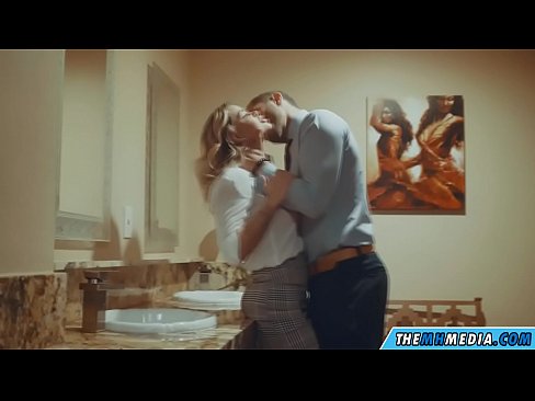 ❤️ Wanneer een rondborstige blondine je verleidt in een openbaar toilet ❌ Quality porn at porn nl.pornochaturbate.ru ﹏
